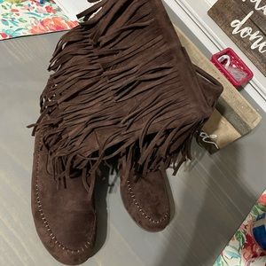 Comfortview Fringe Boots